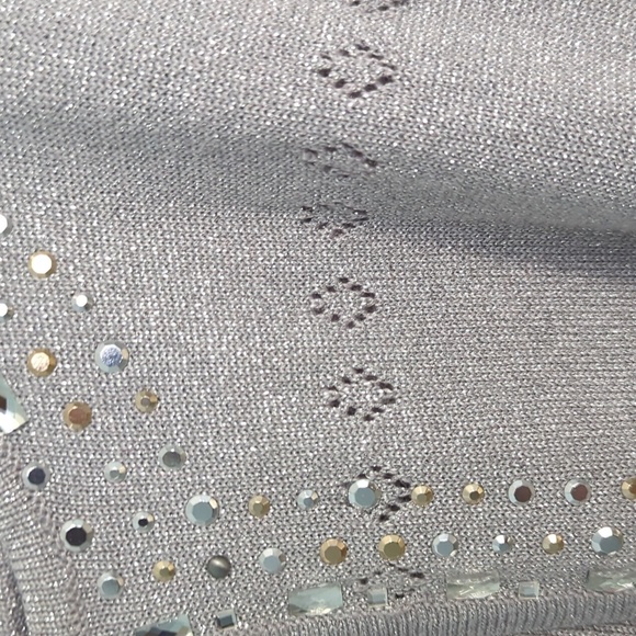 Alfred Dunner Sz M Silver Sparkly One Piece Top - Picture 3 of 5